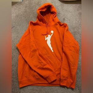 Men’s Fanatics WNBA hoodie orange large